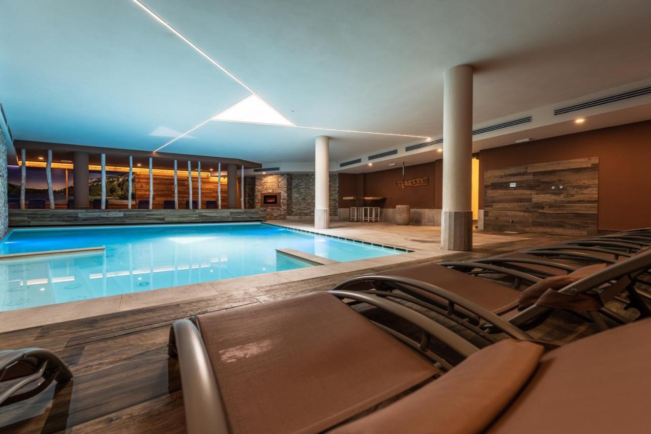 Gaia Residence Hotel Mezzana  Exteriér fotografie